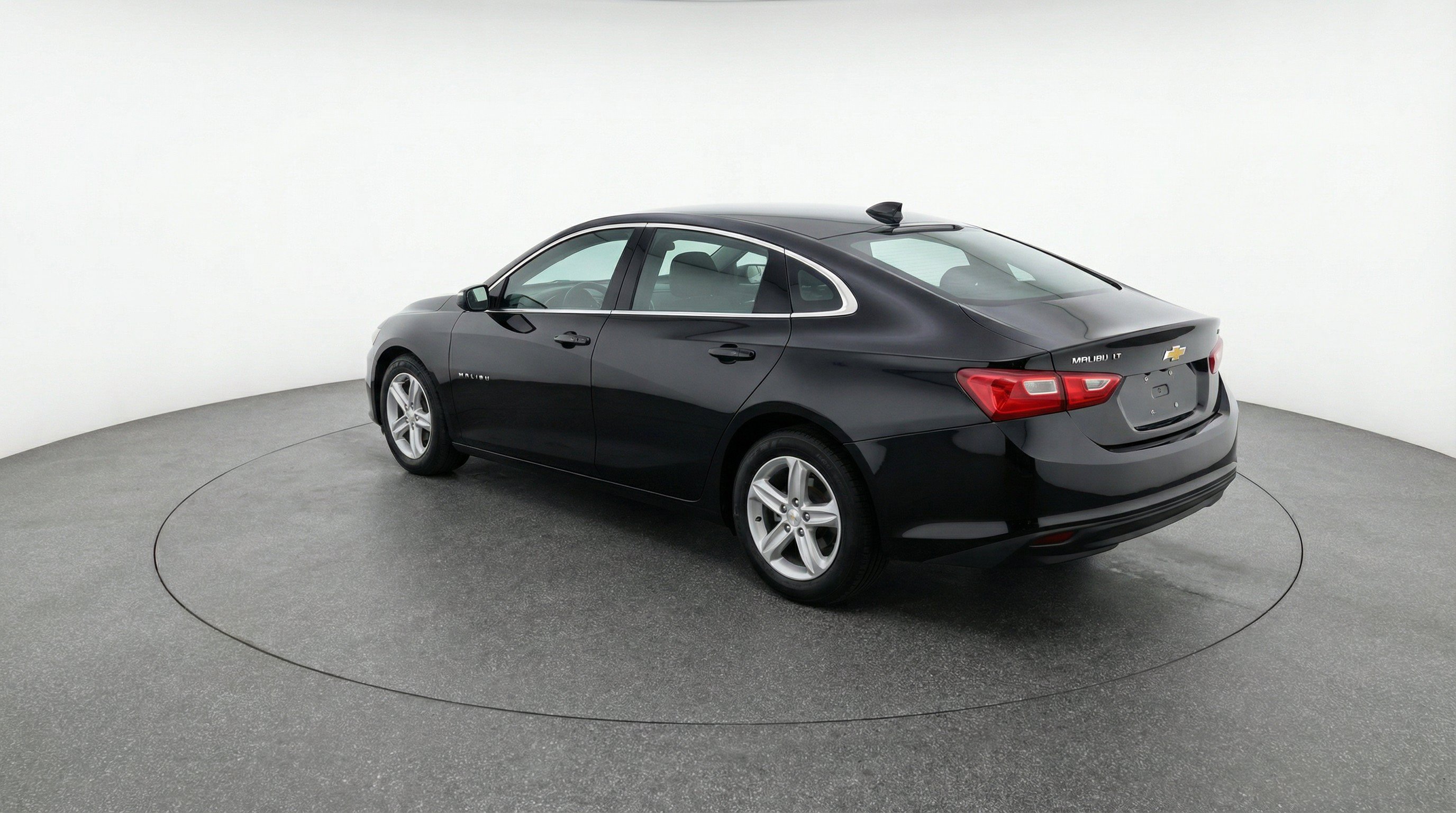 Thumbnail: 2024 Chevrolet Malibu - 6
