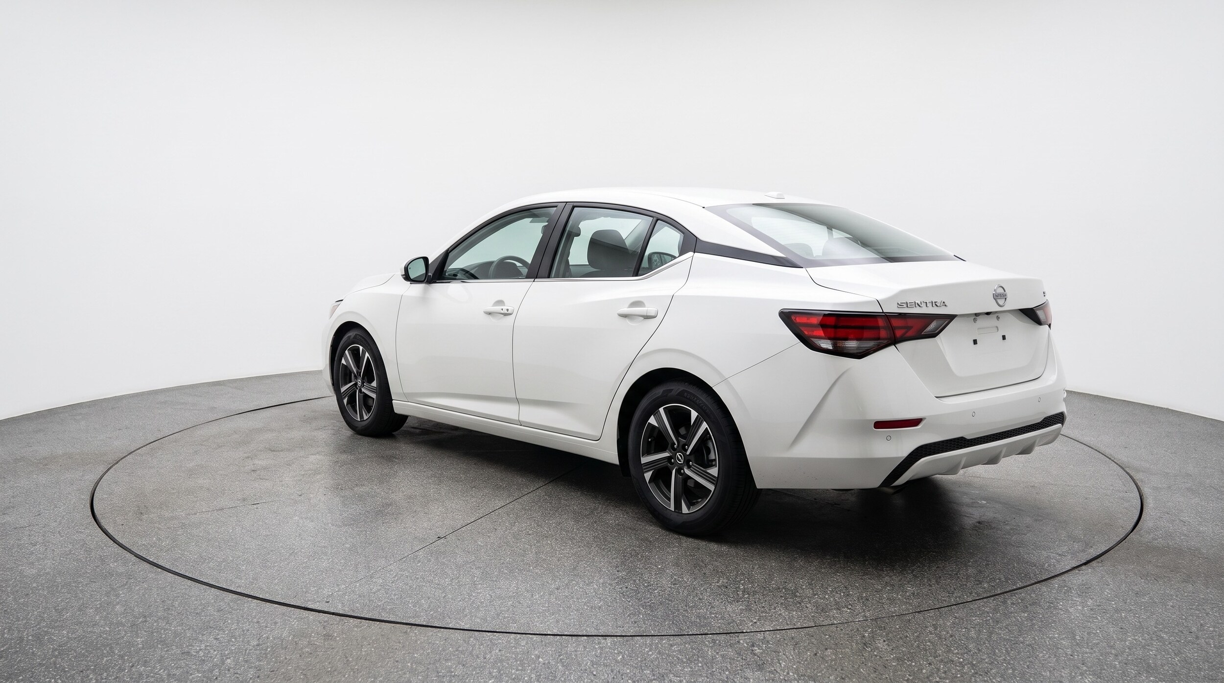 Thumbnail: 2025 Nissan Sentra - 5