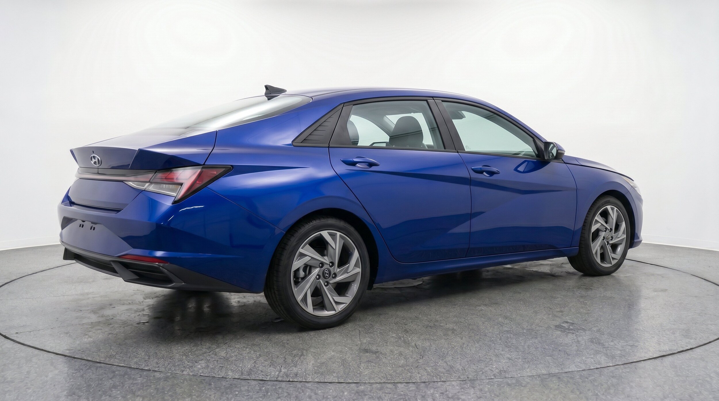 Thumbnail: 2025 Hyundai Elantra - 9