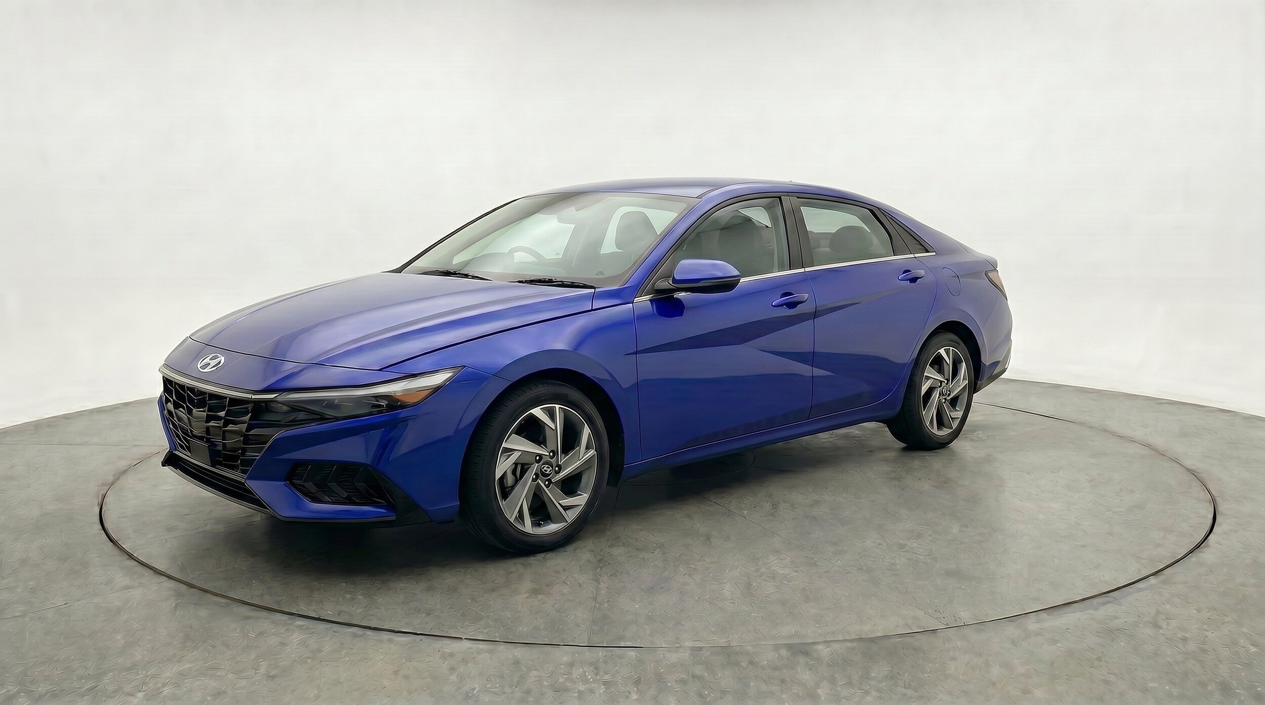 Thumbnail: 2025 Hyundai Elantra - 3