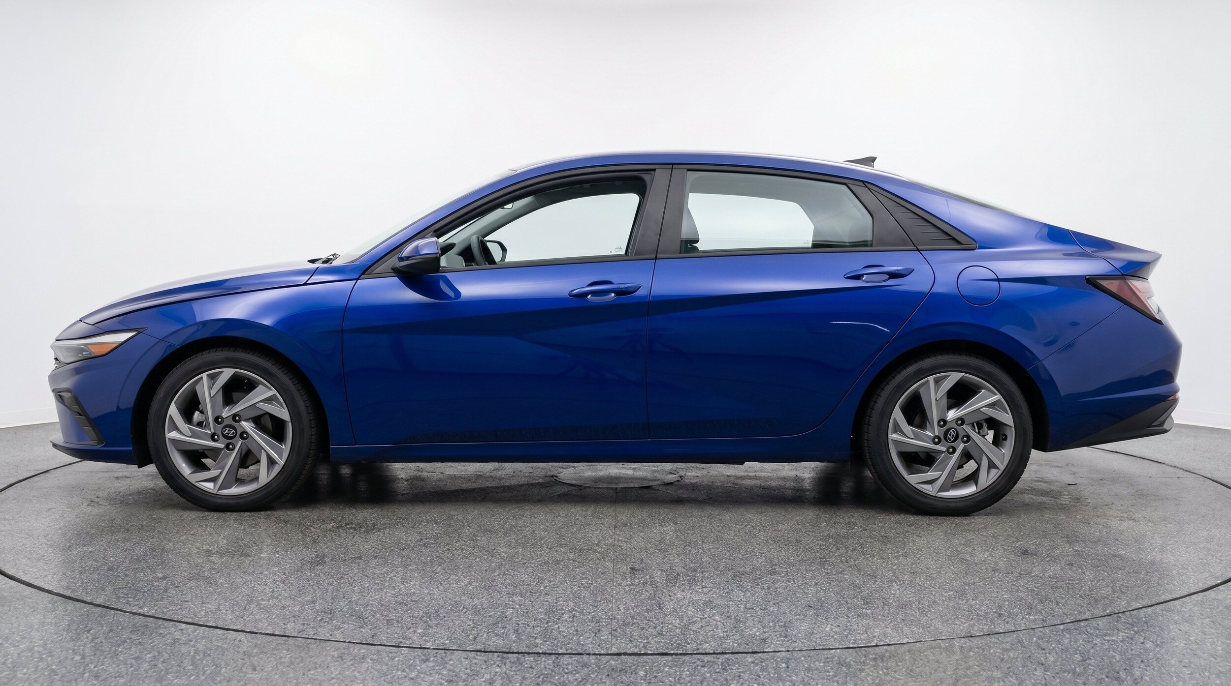 Thumbnail: 2025 Hyundai Elantra - 5