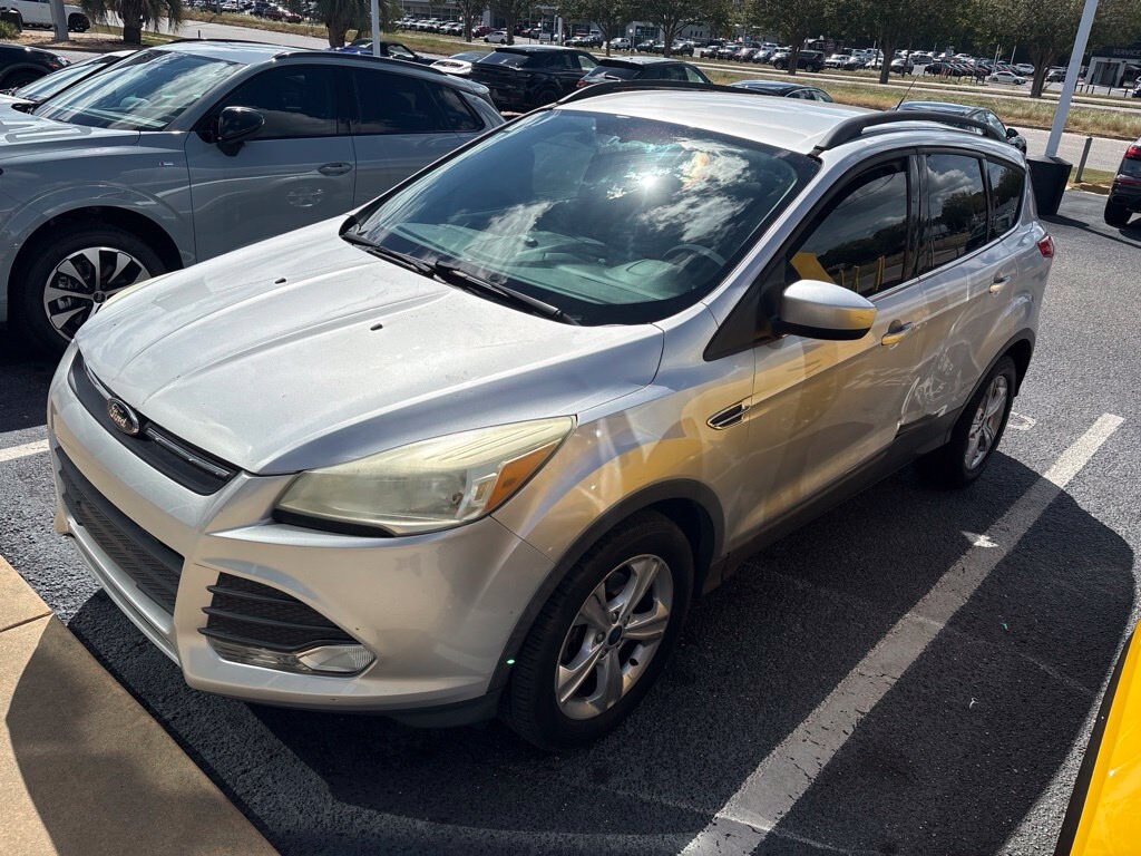 Used 2016 Ford Escape SE SUV