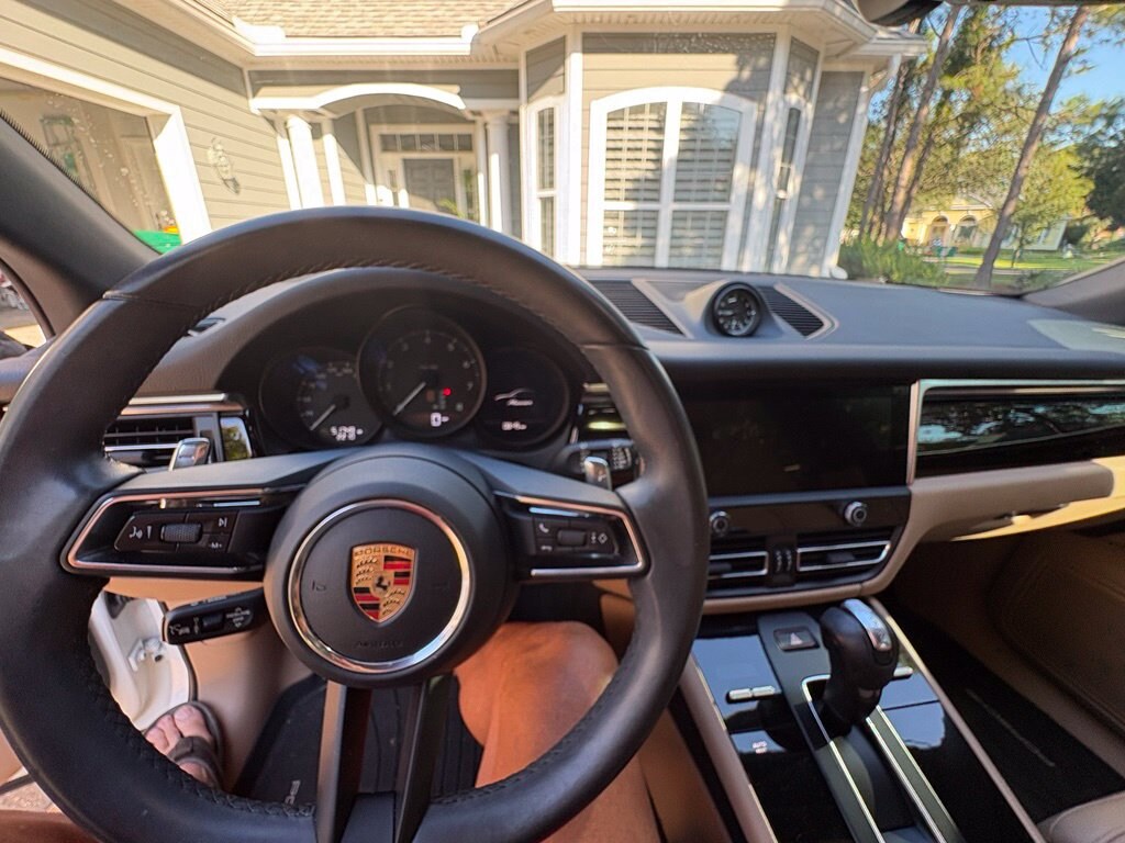 Used 2023 Porsche Macan SUV