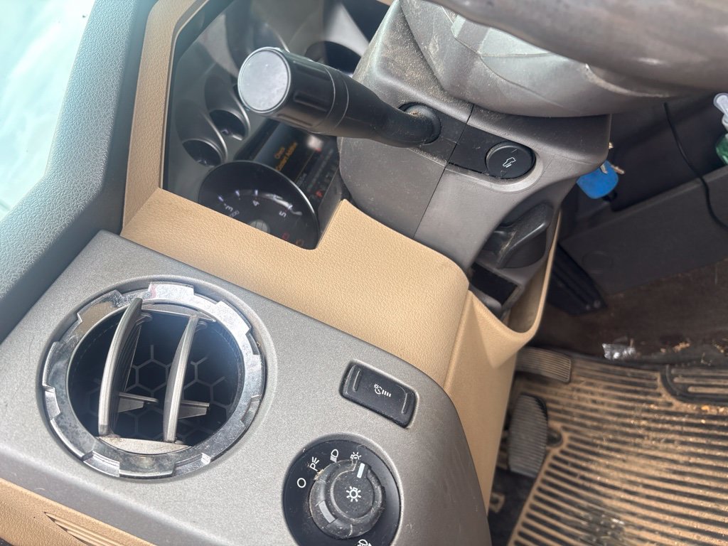 Used 2014 Ford F-250 XLT Truck Crew Cab