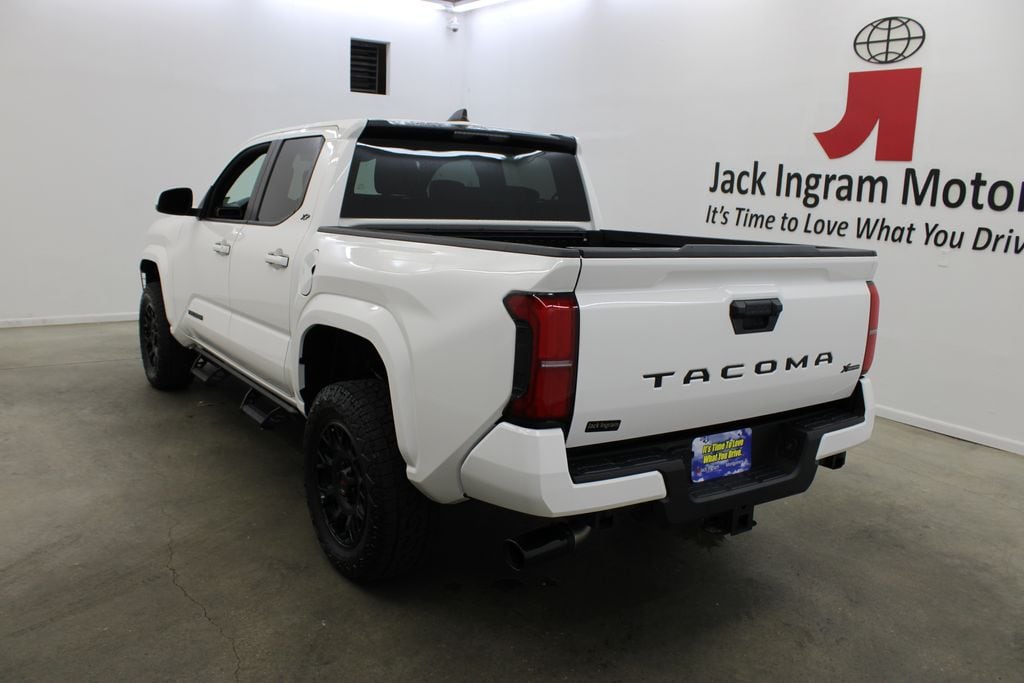 Used 2026 Toyota Tacoma SR5 Truck Double Cab