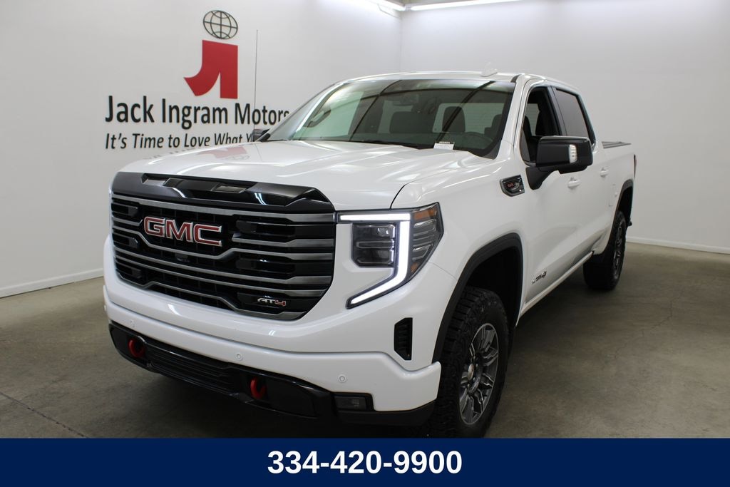 Used 2025 GMC Sierra 1500 AT4 Truck Crew Cab