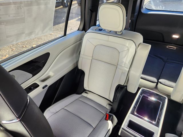 2026 Lincoln Aviator Black Label - Photo 13