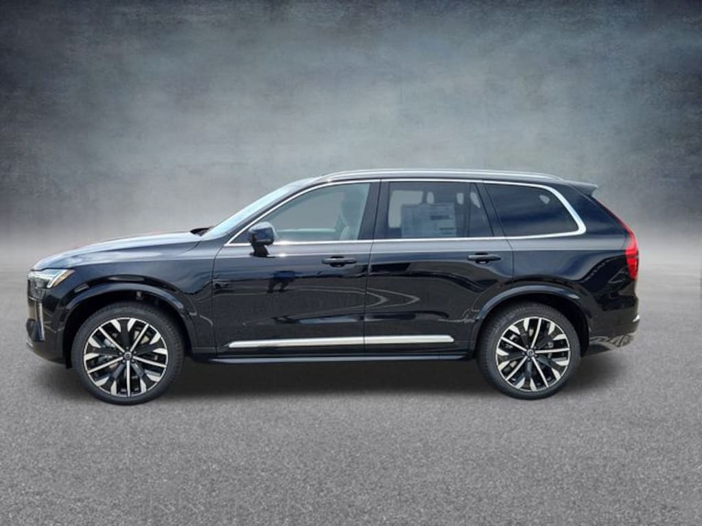 New 2026 Volvo XC90 B5 Plus SUV