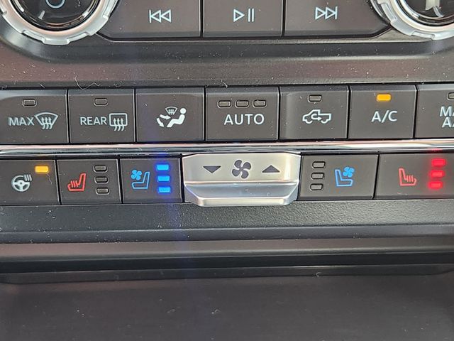 2026 Ford F-350 Super Duty Platinum - Photo 24