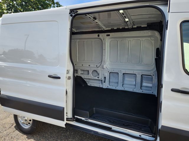 2025 Ford Transit Van Base - Photo 18