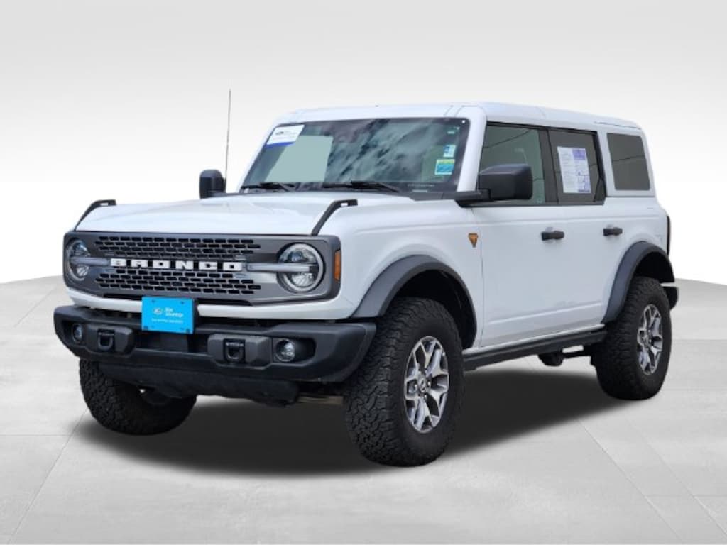 Certified 2025 Ford Bronco Badlands SUV