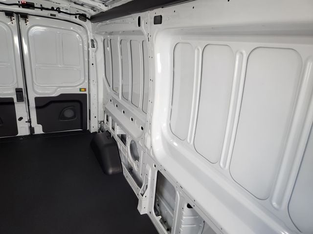 2025 Ford Transit Van Base - Photo 13