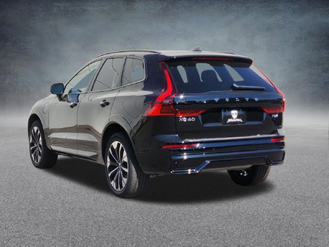 New 2026 Volvo XC60 Plug-In Hybrid T8 Plus SUV