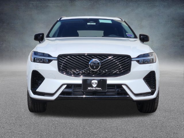 New 2026 Volvo XC60 Plug-In Hybrid T8 Plus SUV