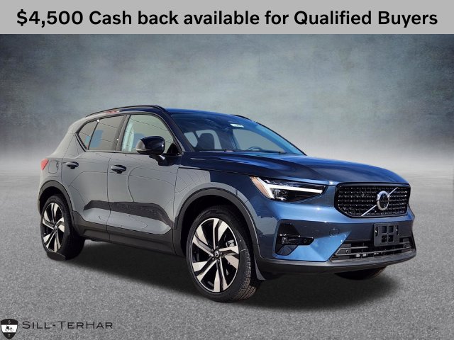  Volvo XC40