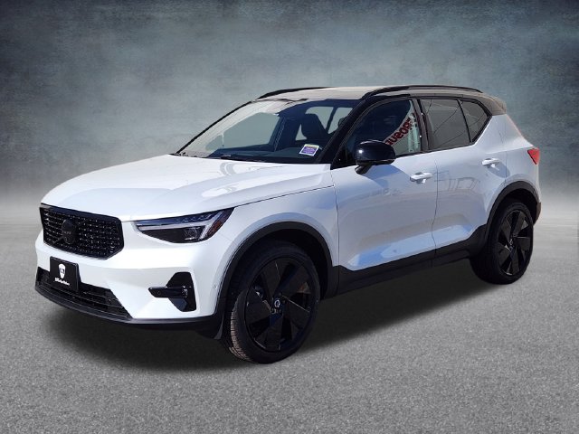 New 2026 Volvo XC40 B5 Ultra Black Edition SUV