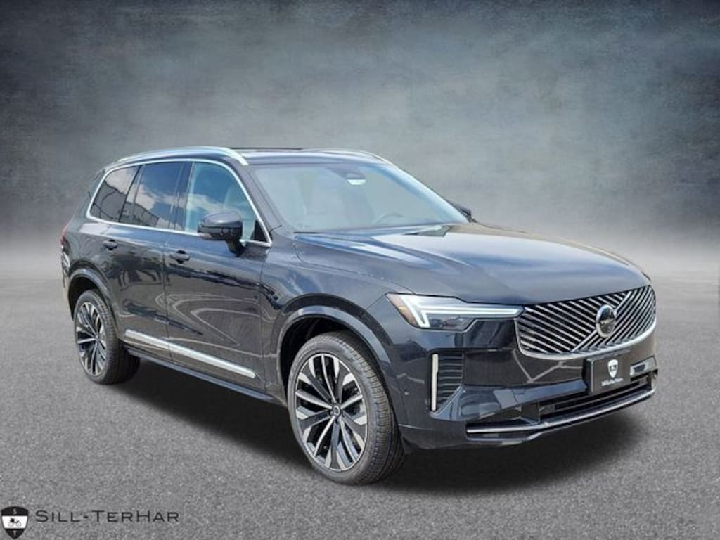 New 2026 Volvo XC90 B5 Plus SUV