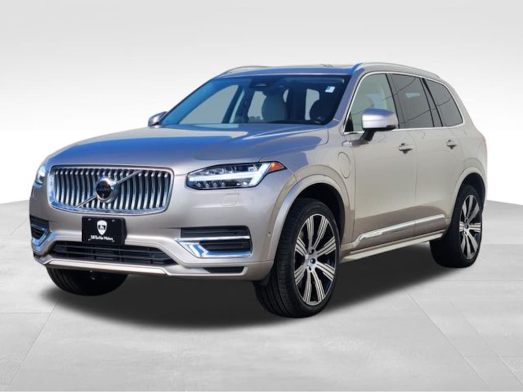Used 2024 Volvo XC90 plug-in hybrid T8 Ultimate 6-Seater SUV