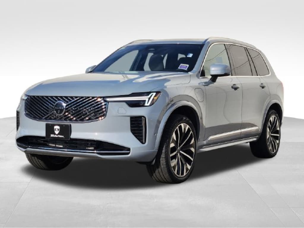 Certified 2025 Volvo XC90 Plug-In Hybrid T8 Plus SUV