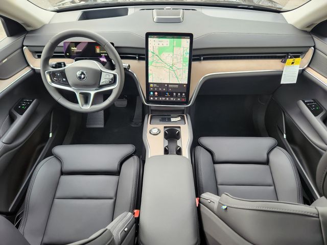 2025 Volvo EX90 Ultra - Photo 11