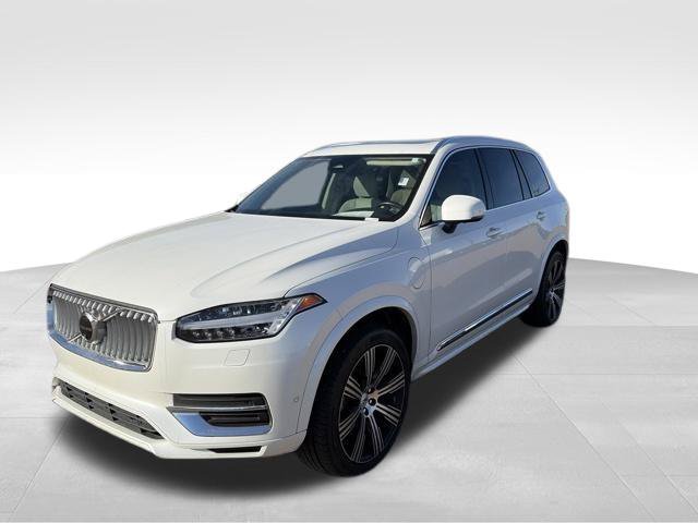 Used 2024 Volvo XC90 plug-in hybrid T8 Plus 6-Seater SUV