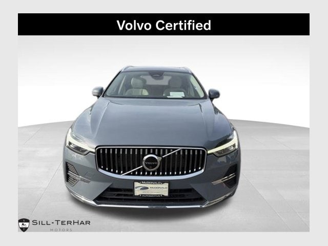 2023 Volvo XC60 SUV 