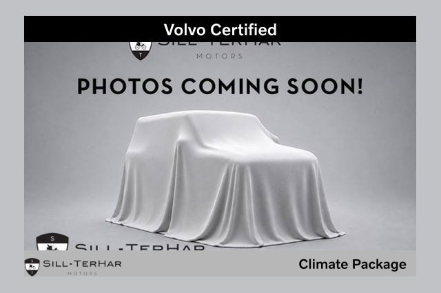 2023 Volvo XC40 SUV 