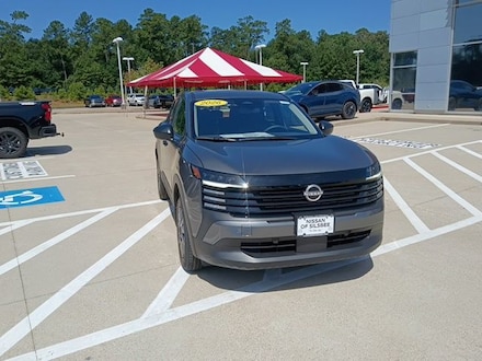 2026 Nissan Kicks S SUV