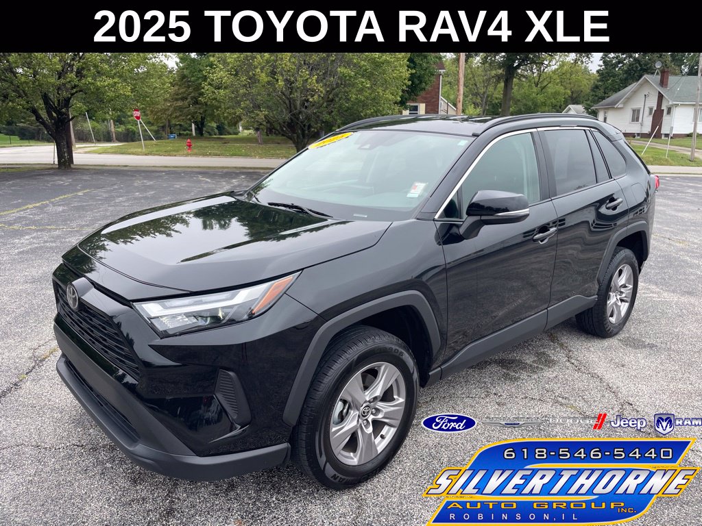 2025 Toyota RAV4 XLE
