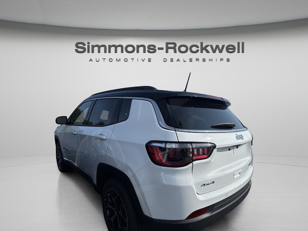 Used 2025 Jeep Compass Limited Limited 4x4