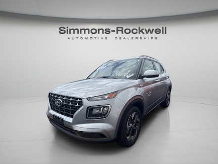 2025 Hyundai Venue SEL SEL IVT