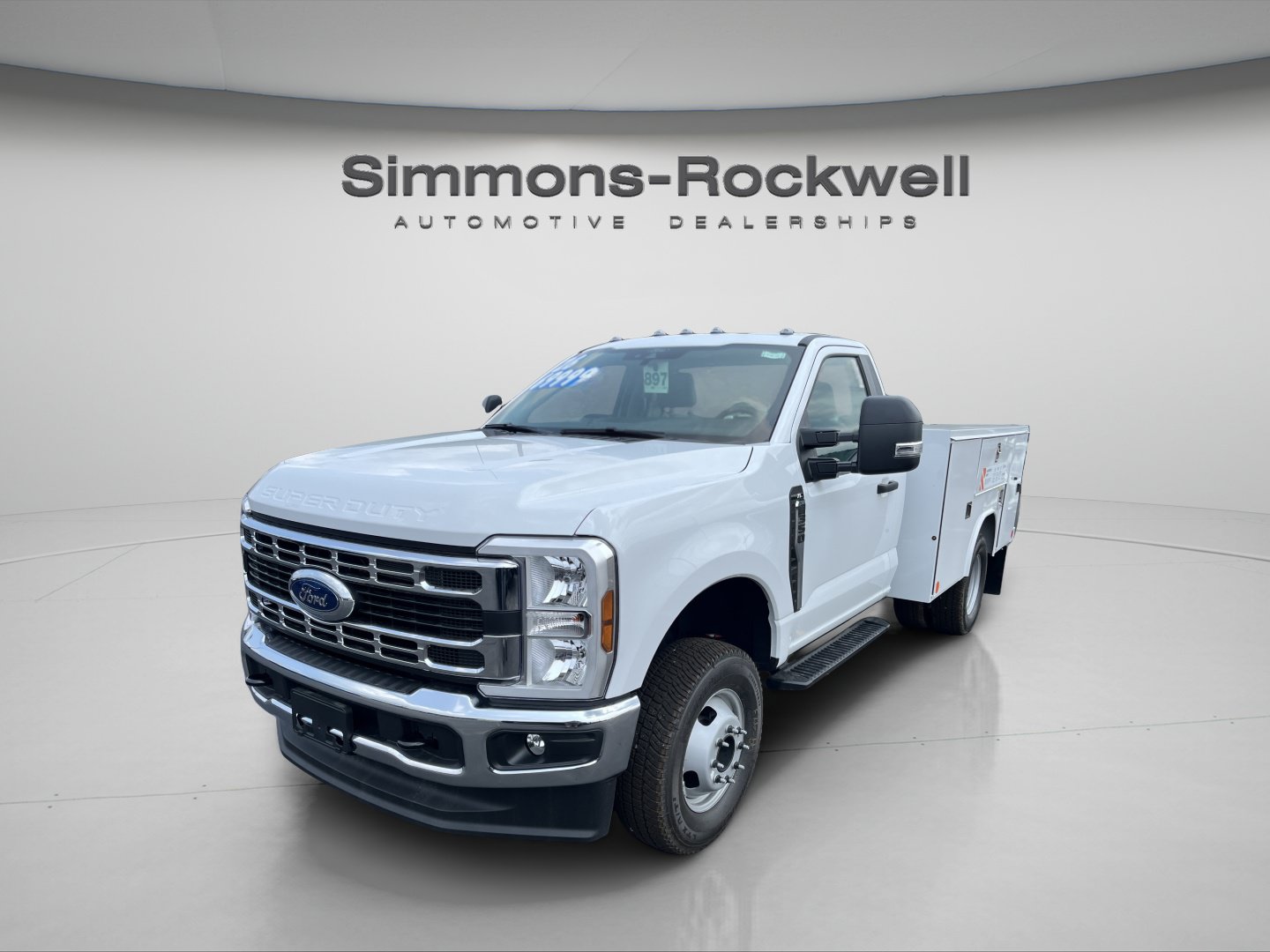 2026 Ford F-350 Super Duty Chassis Cab