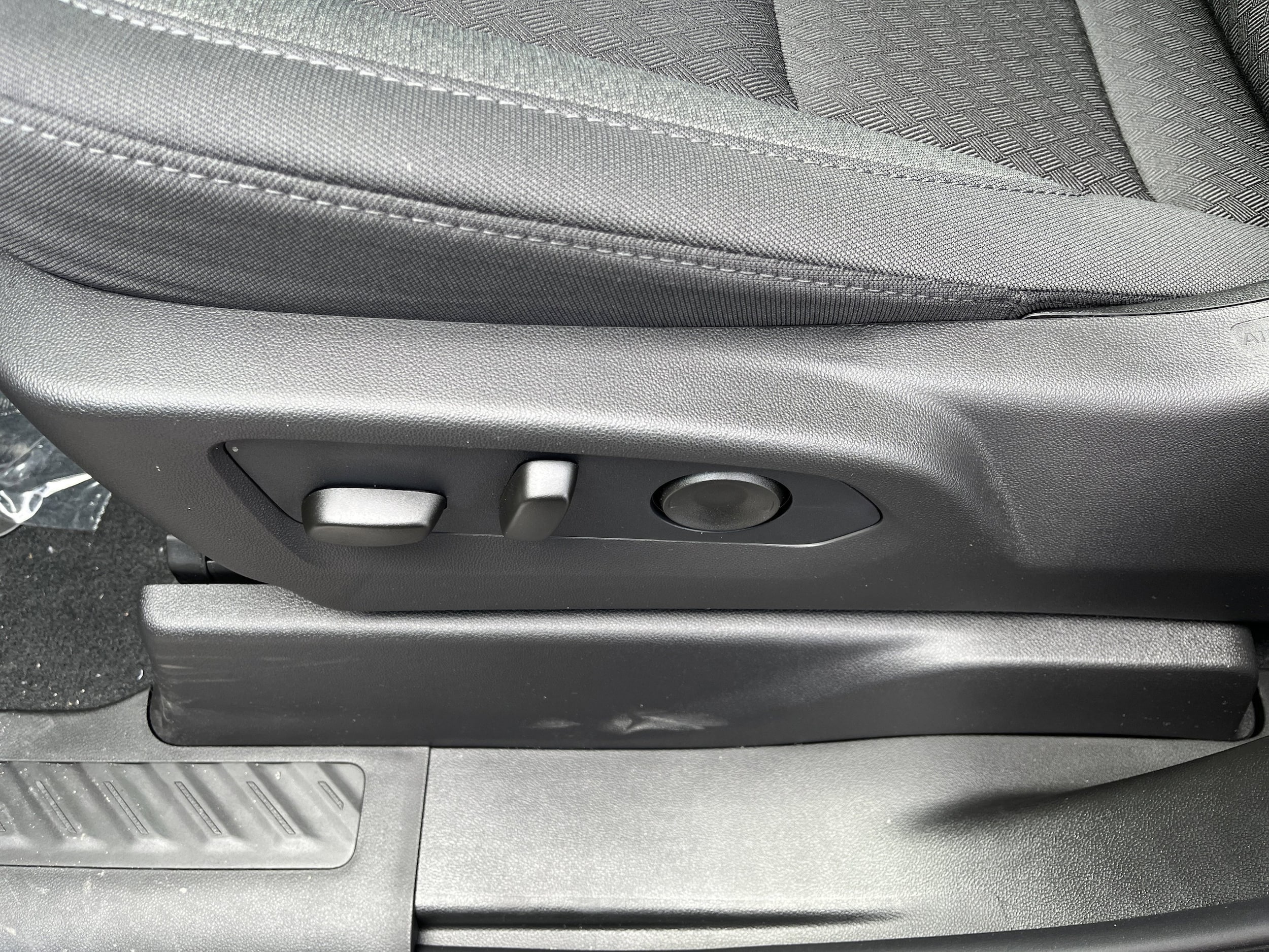 2026 Chevrolet Silverado 2500 HD Custom - Photo 12