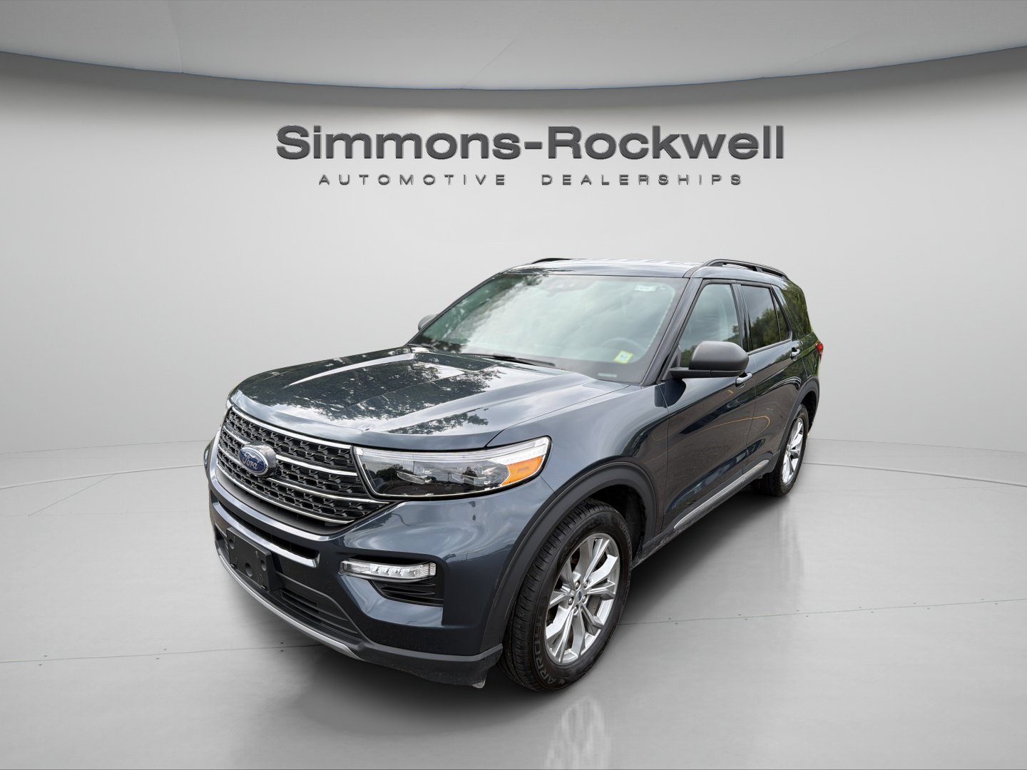 2023 Ford Explorer SUV 
