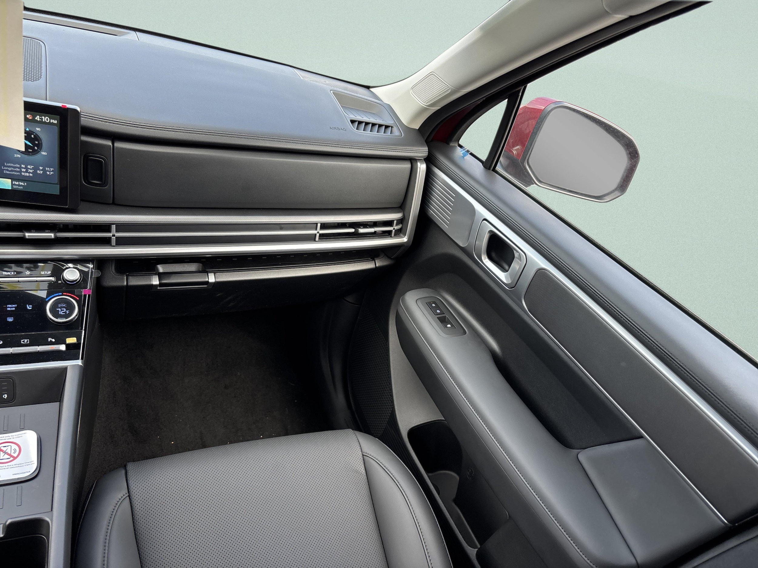 2026 Hyundai Santa Fe SEL - Photo 28