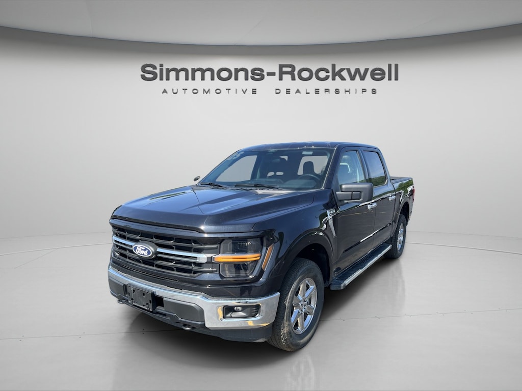 Used 2025 Ford F-150 XLT Truck SuperCrew Cab