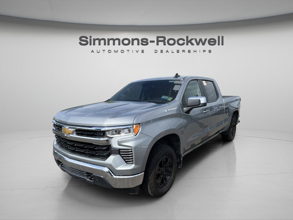 Used 2025 Chevrolet Silverado 1500 LT Truck Crew Cab