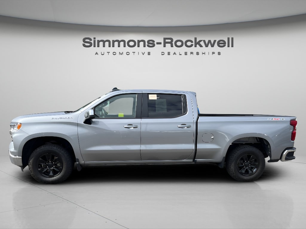 Used 2025 Chevrolet Silverado 1500 LT Truck Crew Cab