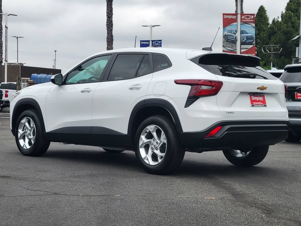 New 2026 Chevrolet Trax LS SUV