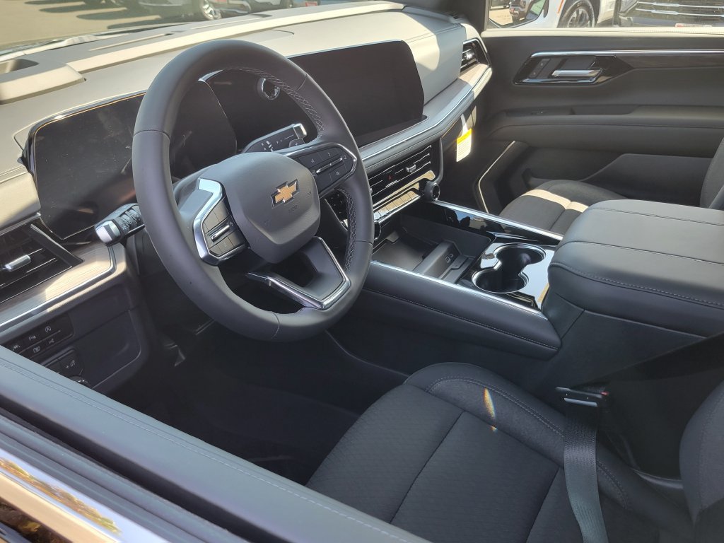 New 2027 Chevrolet Suburban LS SUV