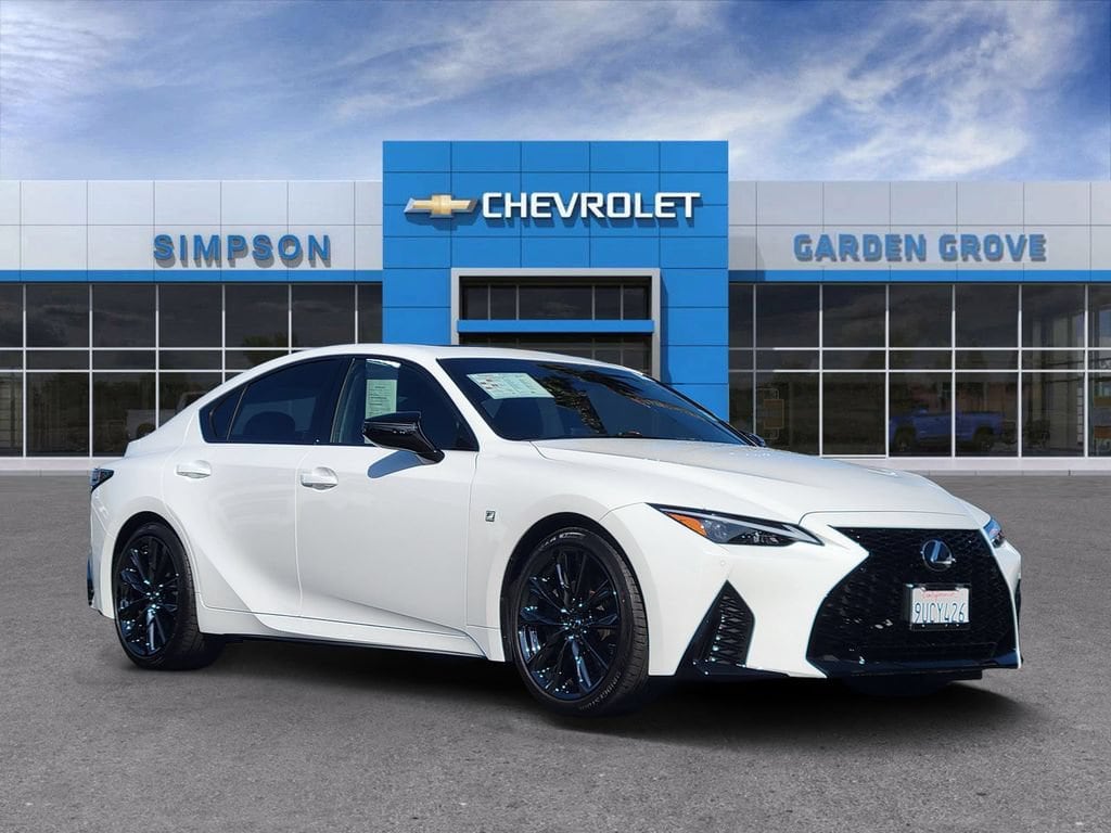 2025 Lexus IS