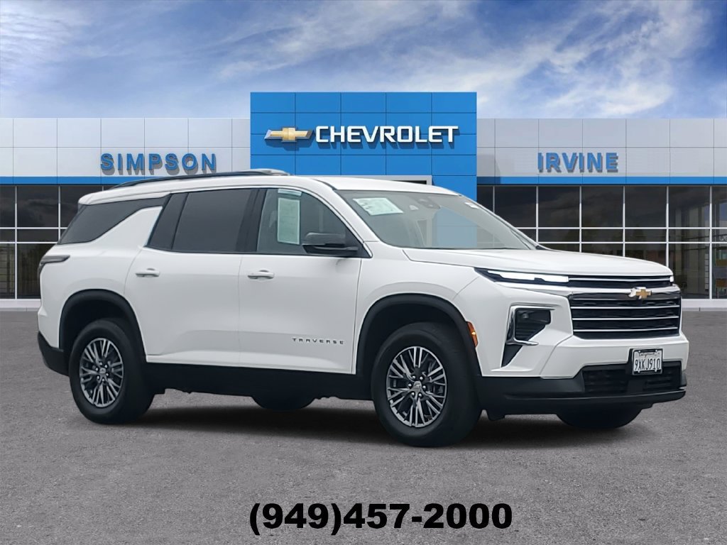 Used 2026 Chevrolet Traverse LT SUV