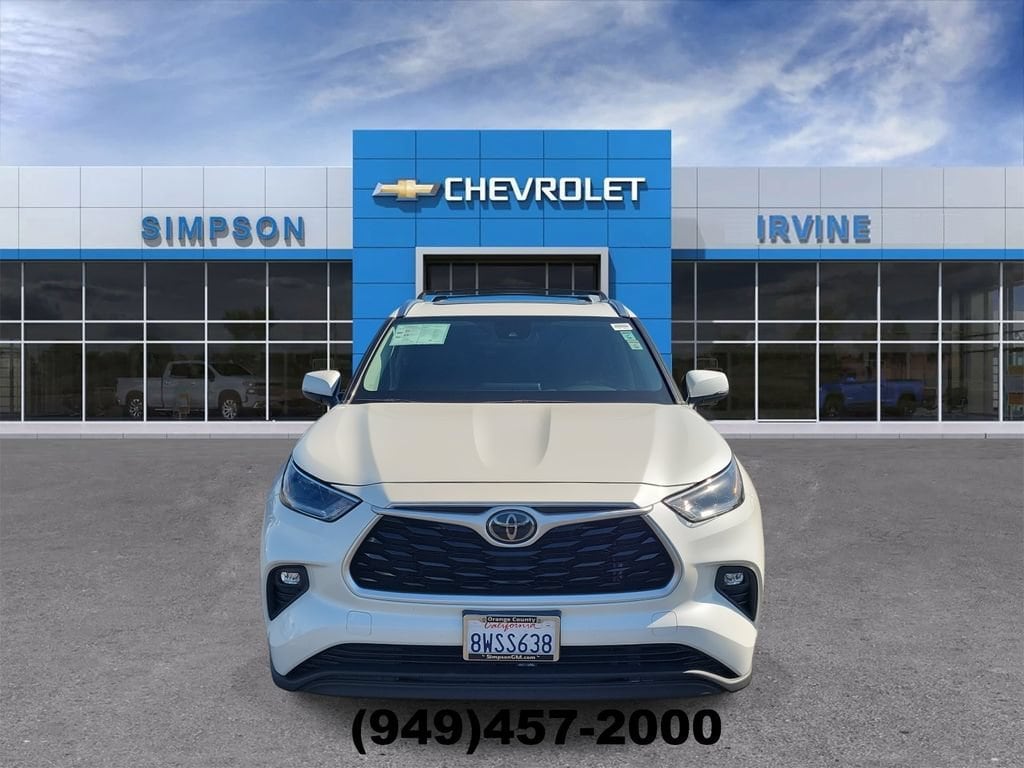 Used 2021 Toyota Highlander XLE SUV