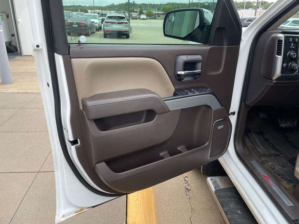 Used 2017 Chevrolet Silverado 1500 LTZ Truck Crew Cab