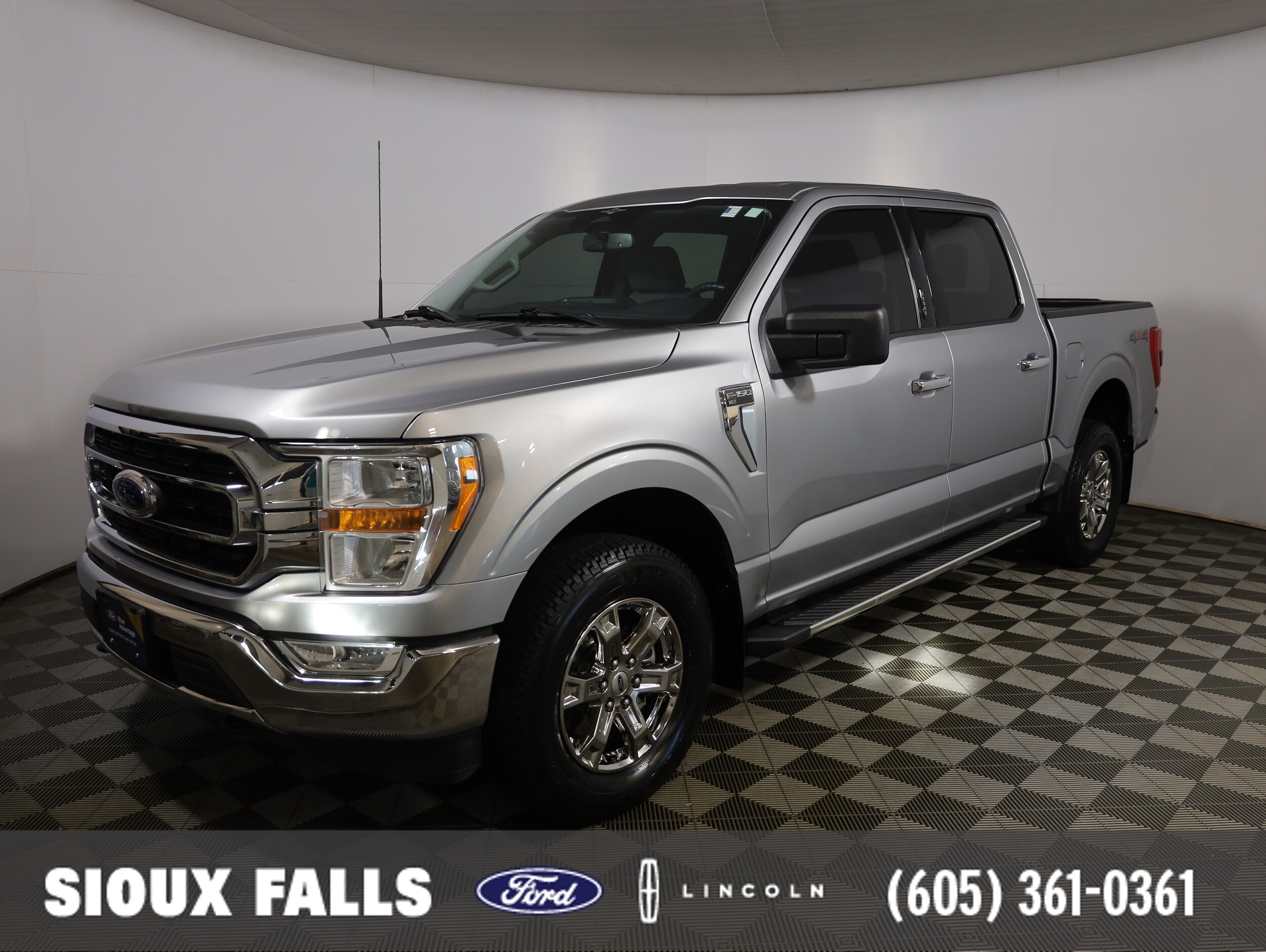 2023 Ford F-150 XLT Truck