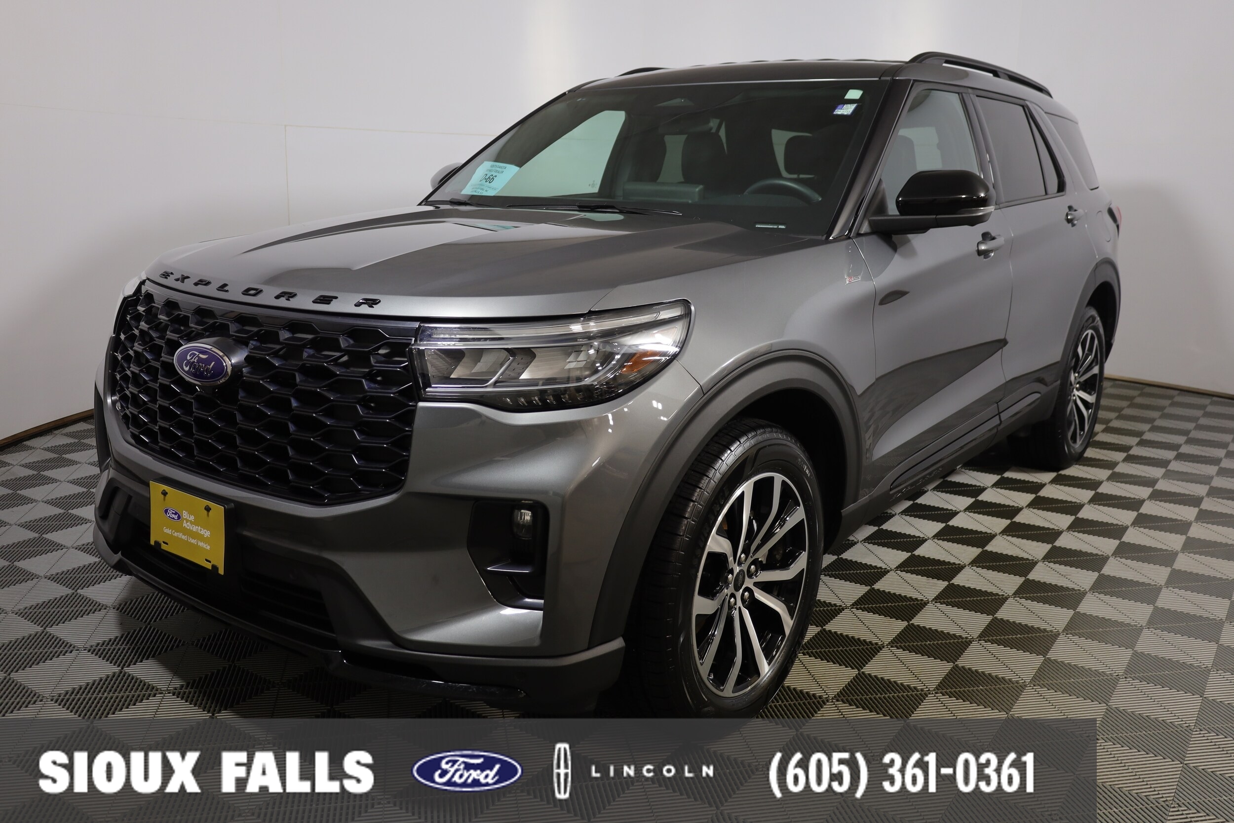 2025 Ford Explorer