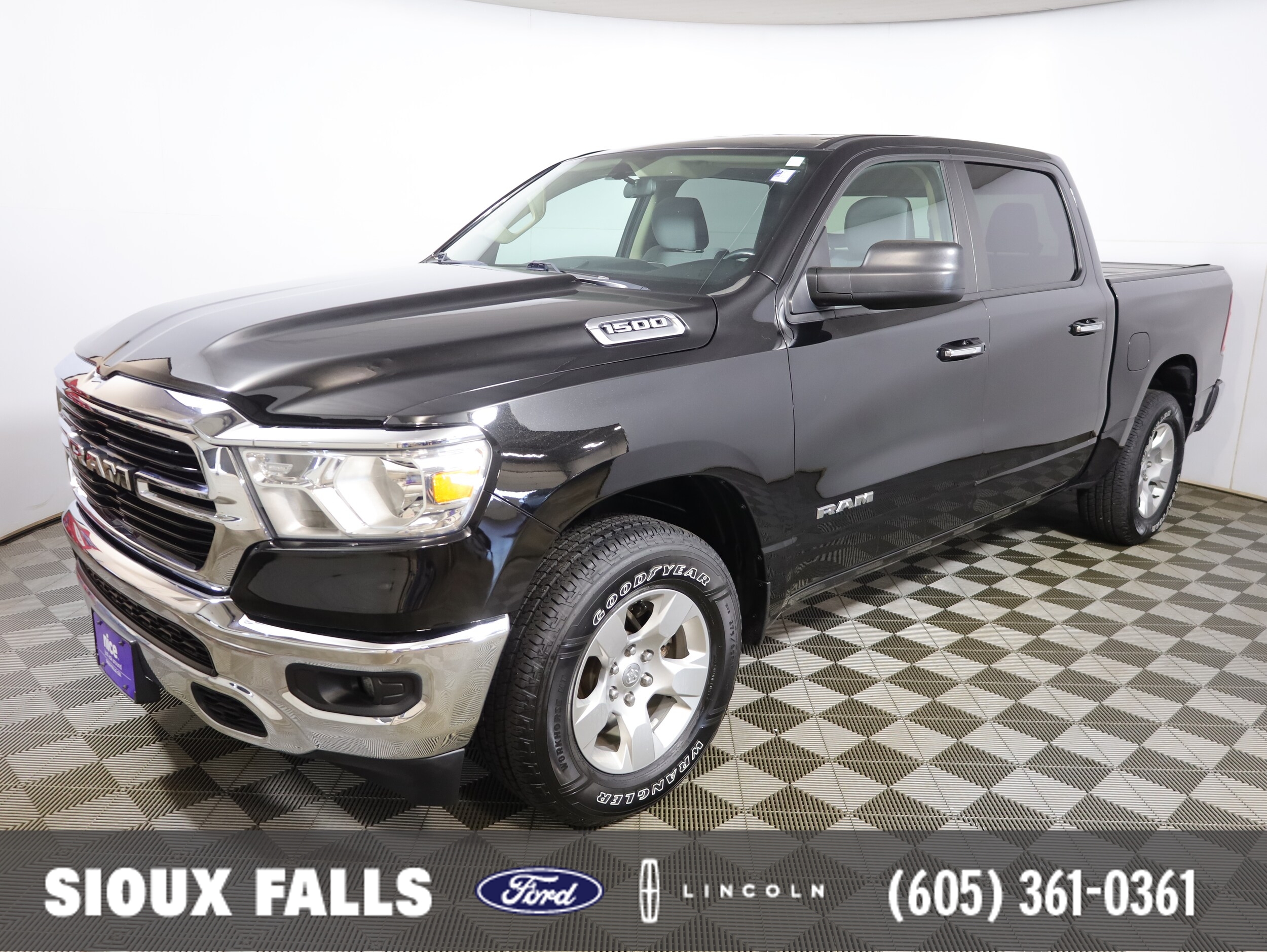 2019 Ram 1500 Big Horn/Lone Star Truck