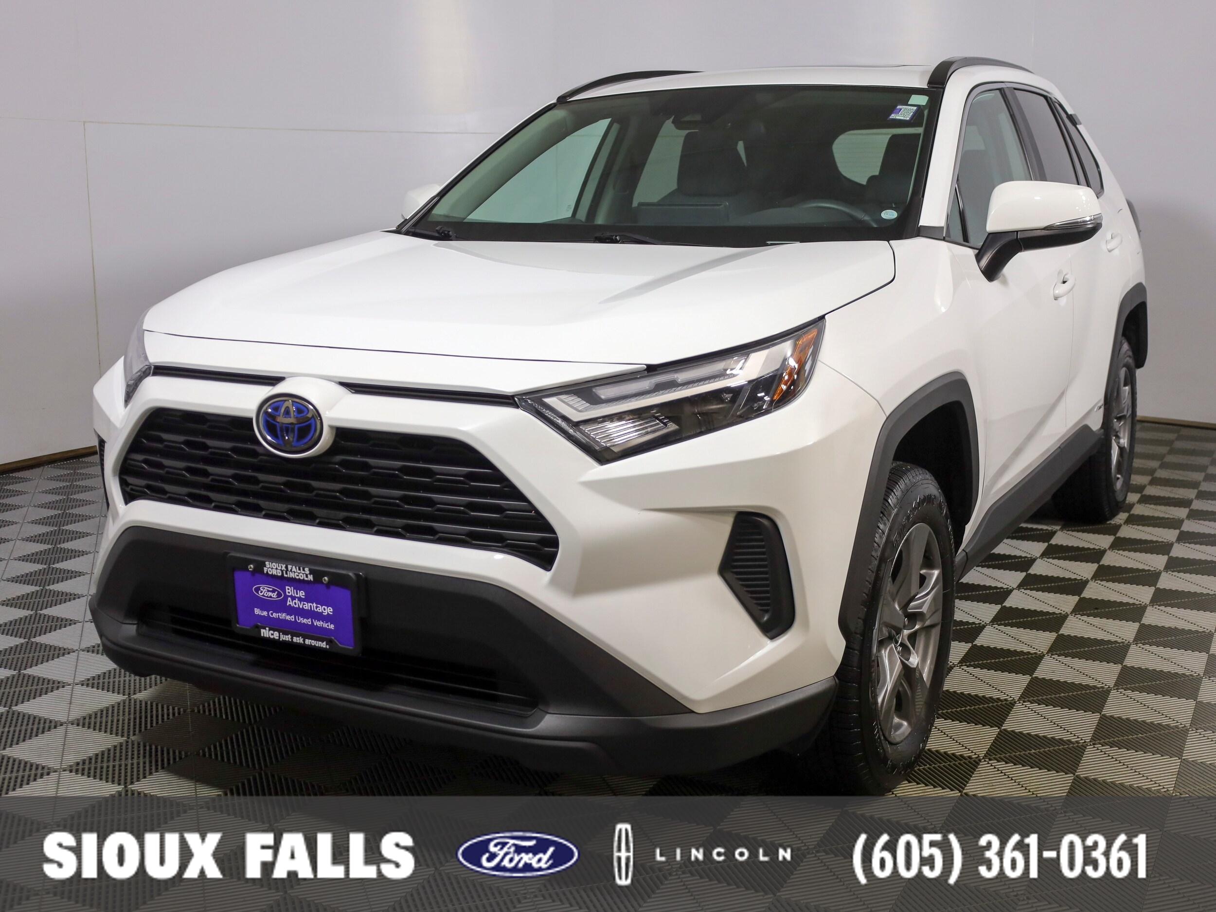  Toyota RAV4 Hybrid