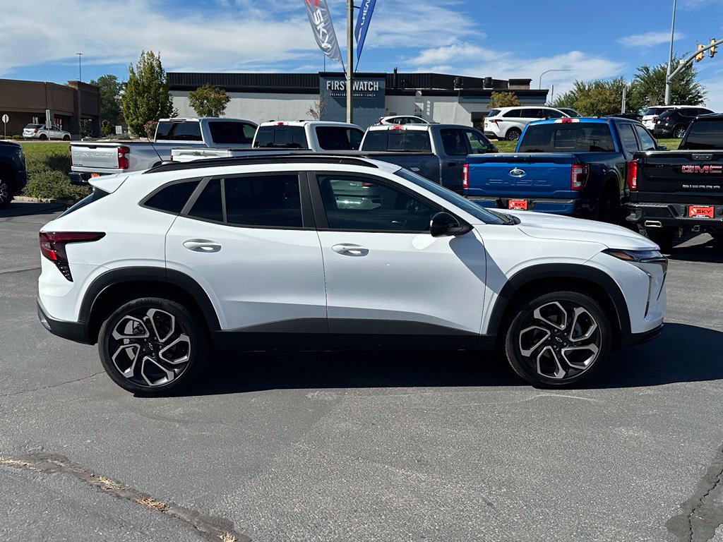 2026 Chevrolet Trax RS - Photo 7