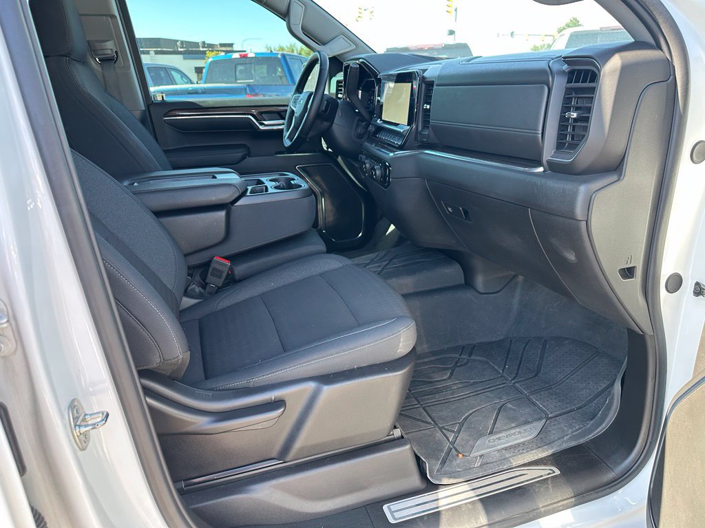 2024 Chevrolet Silverado 1500 RST - Photo 23